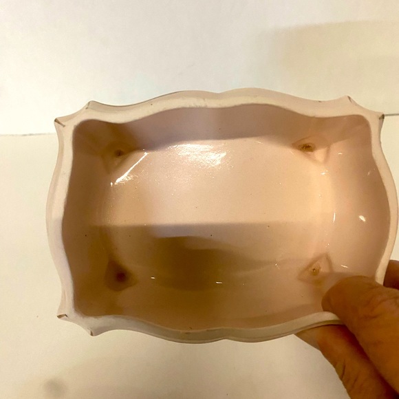 Light Pink Porcelain Vintage Cigarette Box With 2 Matching Ashtrays - Picture 7 of 12